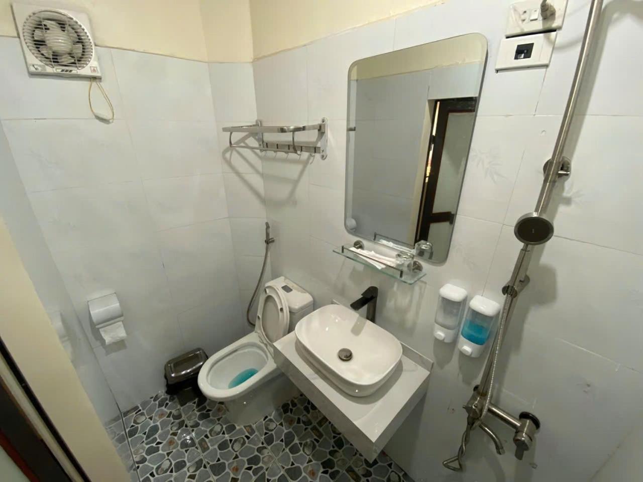 Ali Homestay Ninh Binh Buitenkant foto
